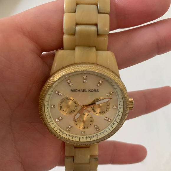 Michael Kors watch - Picture 2 of 8